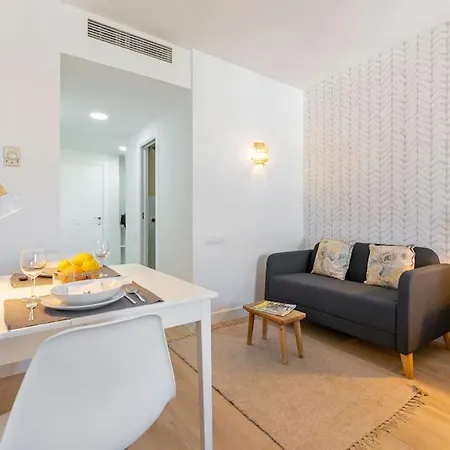 New Suite Reformada Con Excelente Ubicacion Seville Exterior photo