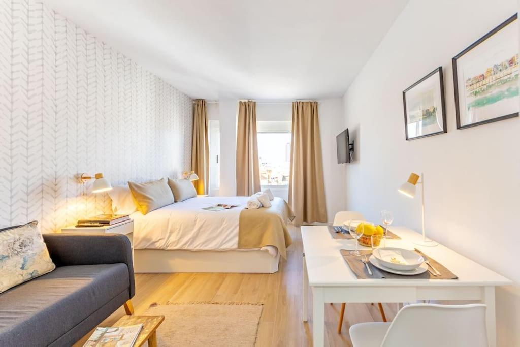 Apartament New Reformada Con Excelente Ubicacion
